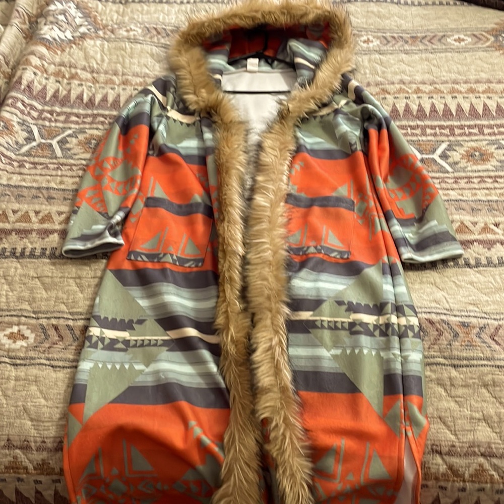 NWOT. Women's Western Aztec long coat.